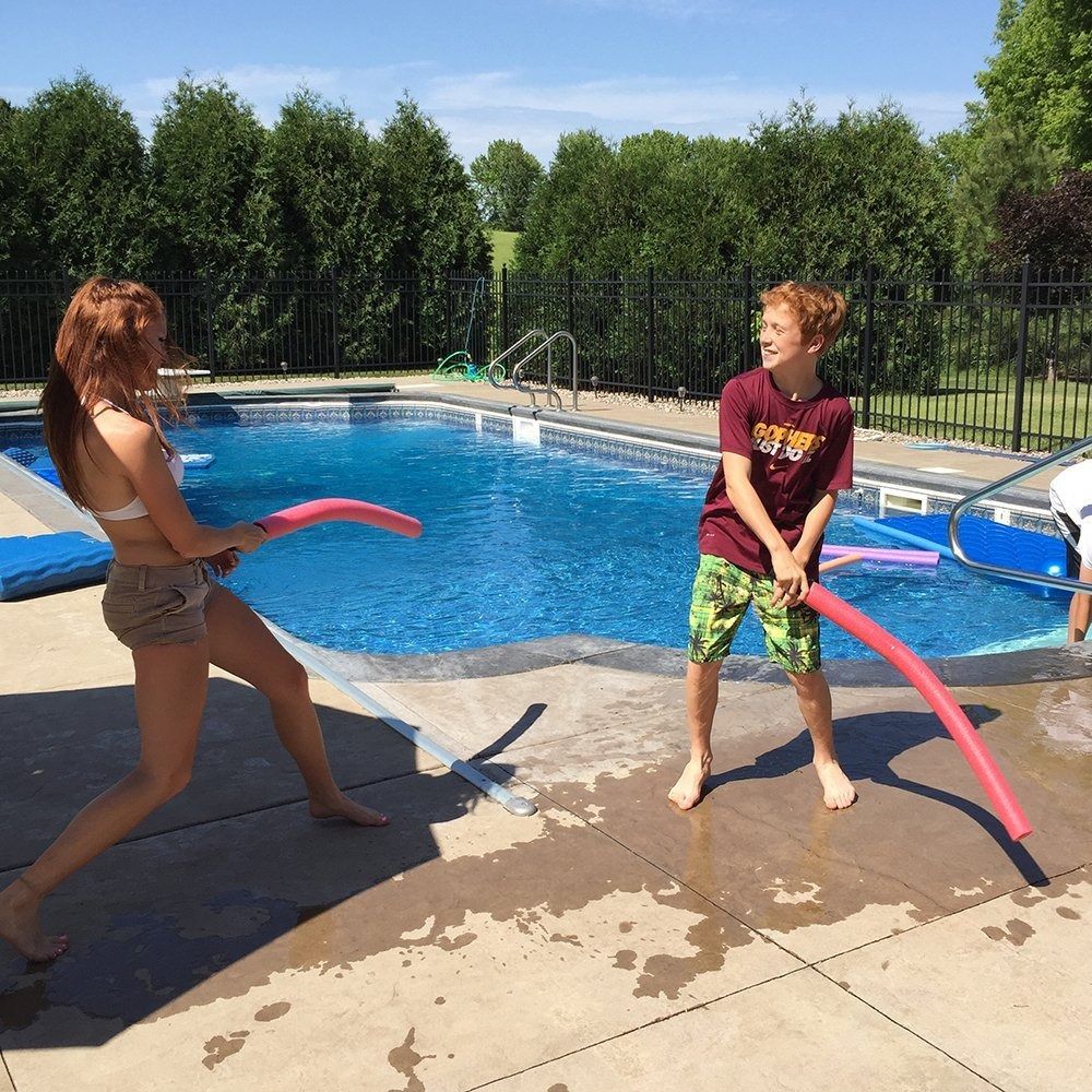 Nowe gadżety na przyjęcia, pia – Foam Pool Noodle recenzja i cena